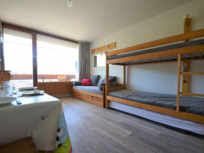 Studio pour 4 personnes avec balcon Sud, au pied des pistes, centre des Menuires - FR-1-452-99